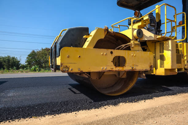 Best Residential Driveway Paver Services  in Butler, IN